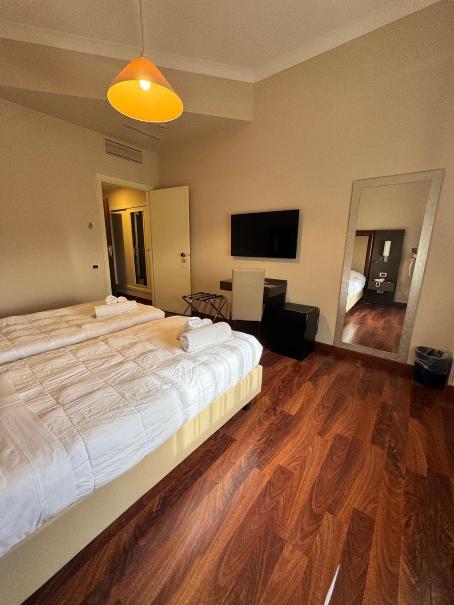 למזיה טרמה Grand Hotel Lamezia מראה חיצוני תמונה