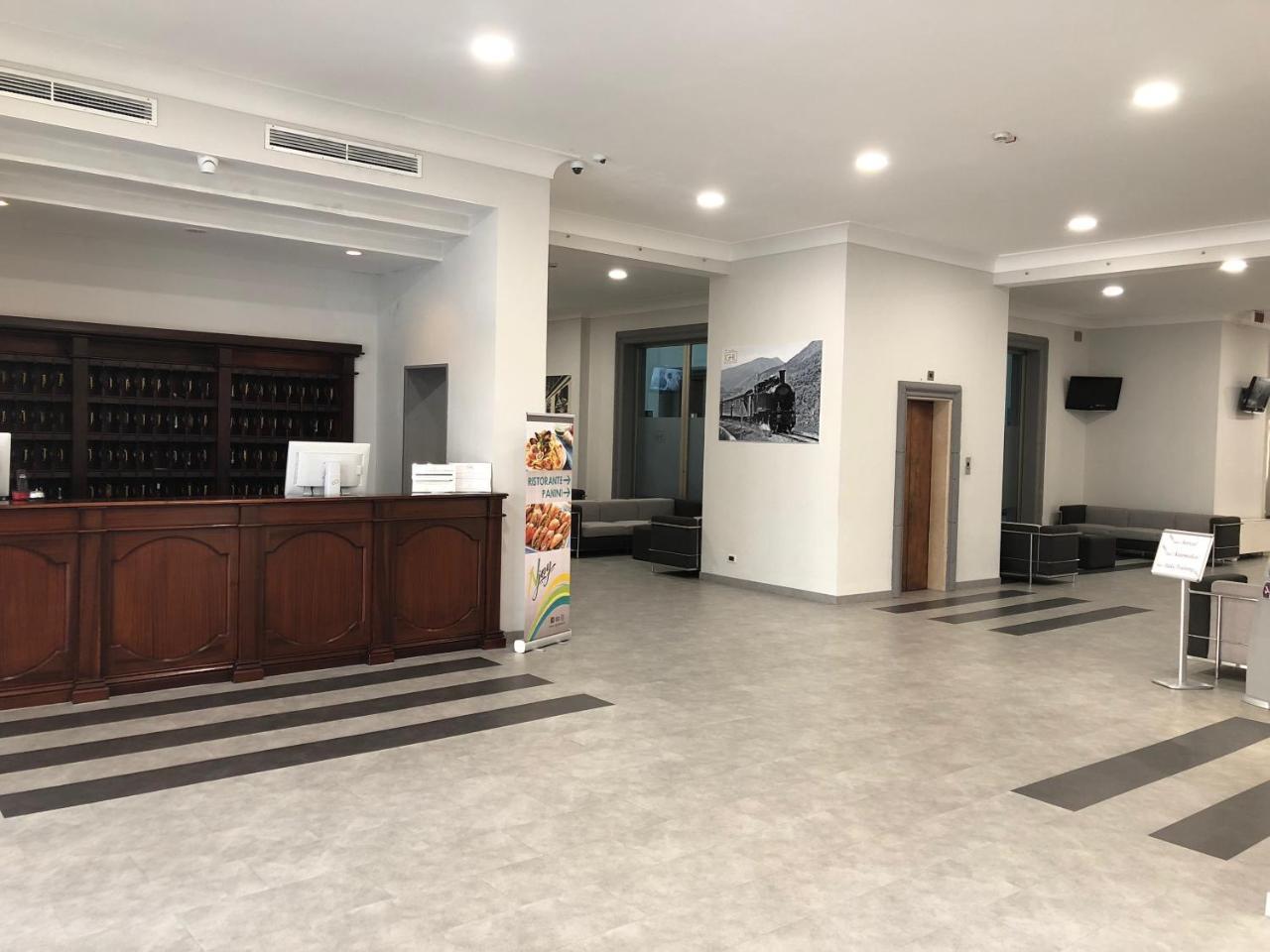 למזיה טרמה Grand Hotel Lamezia מראה חיצוני תמונה